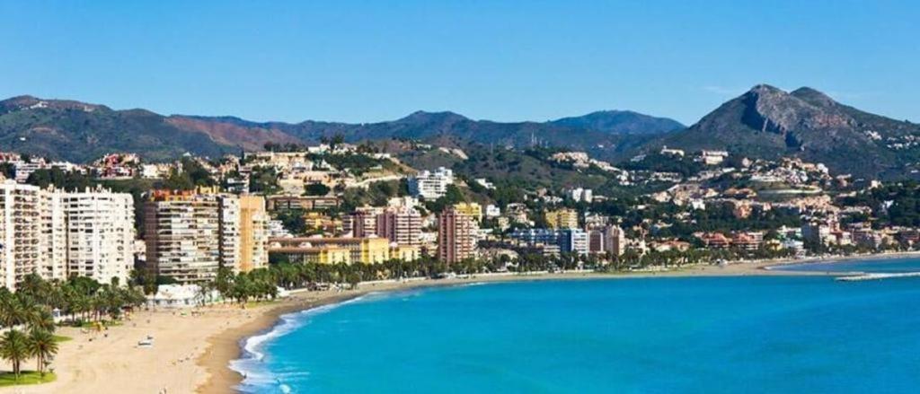 Malagueta 1 Linea De Playa Leilighet Málaga Eksteriør bilde