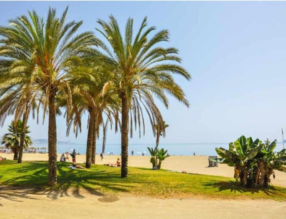 Malagueta 1 Linea De Playa Leilighet Málaga Eksteriør bilde